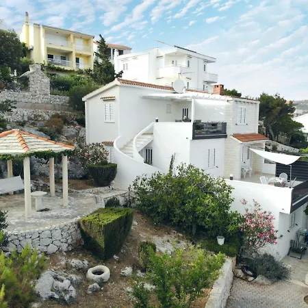 Appartamento In With Seaview, Terrace, Wifi *